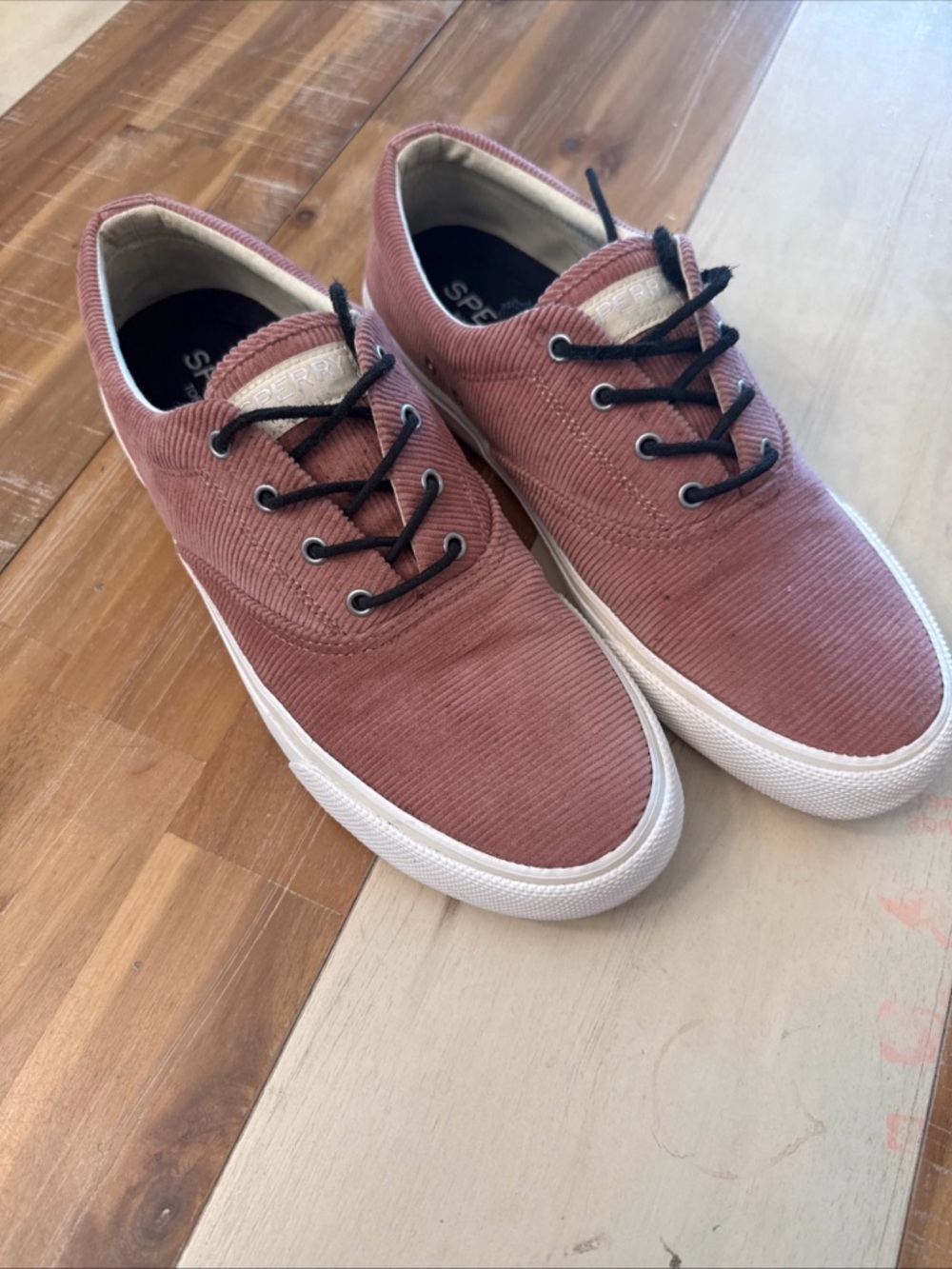 Sperry Men's Corduroy Low-Top Sneakers in Rosewood with White Sole